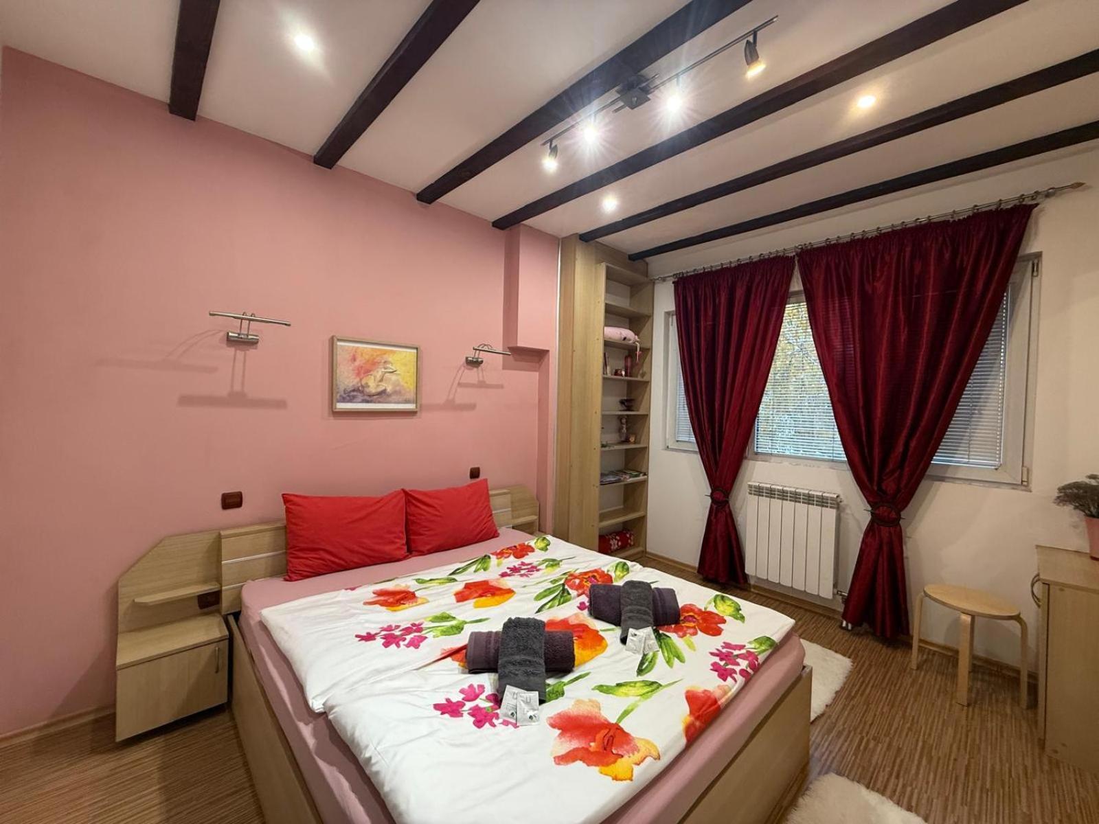 The Maisonette In Sofia's Heart Apartament
