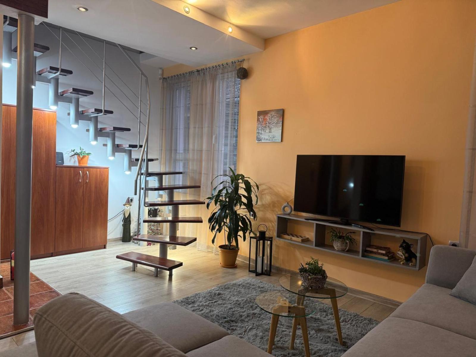 The Maisonette In Sofia's Heart * Sofia